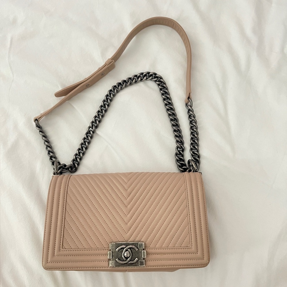Chanel Boy Flap Bag Chevron Lambskin Old Medium